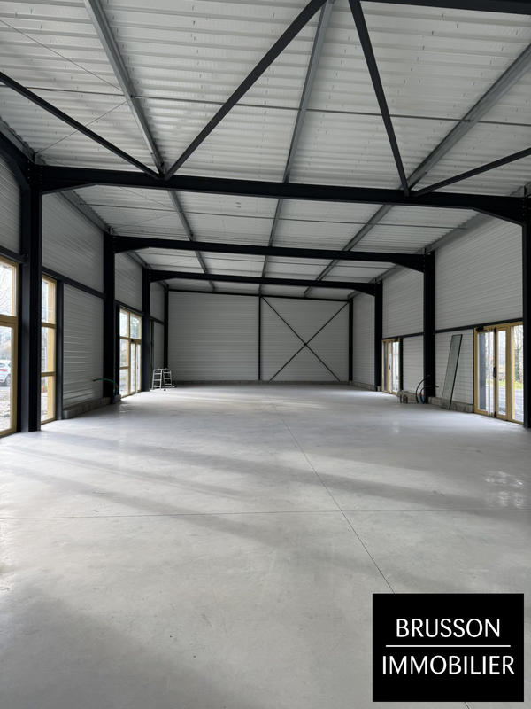 Local commercial - 480 m²