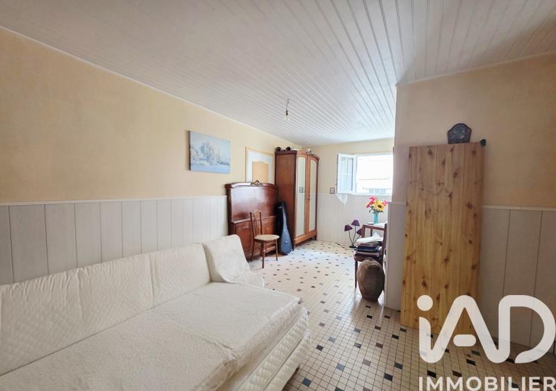 Maison - 121 m² - 7 pièces