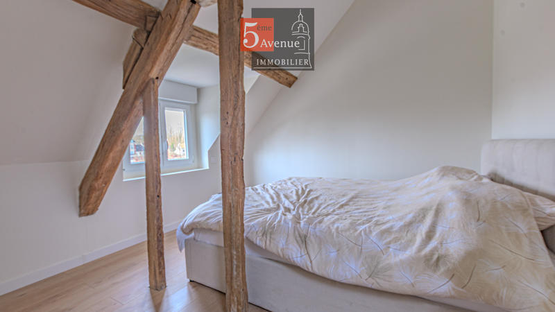 Maison - 170 m² - 8 pièces