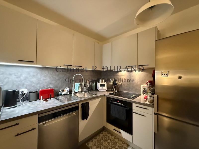 Appartement - 85 m² - 4 pièces