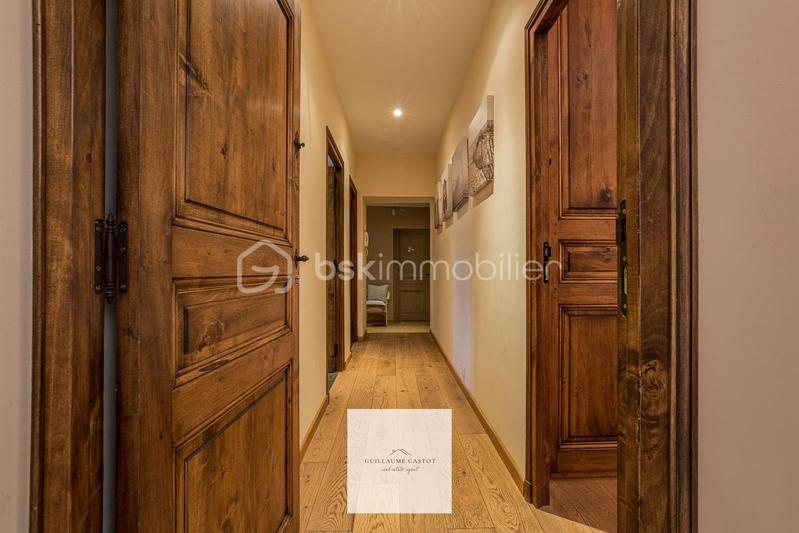 Mas - 486 m² - 10 pièces