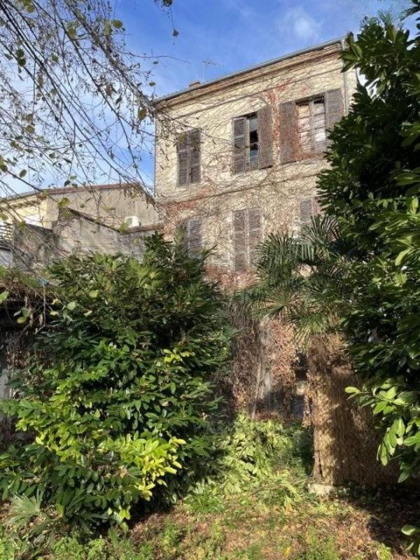 Immeuble - 1 170 m²