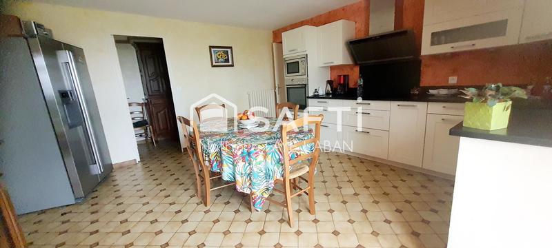 Maison - 158 m² - 6 pièces