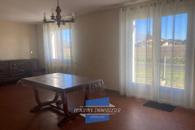 Maison - 102 m² - 5 pièces