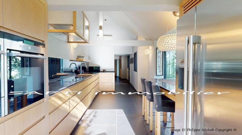 Maison - 191 m² - 9 pièces