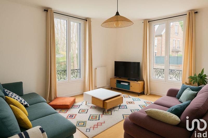 Maison - 90 m² - 4 pièces