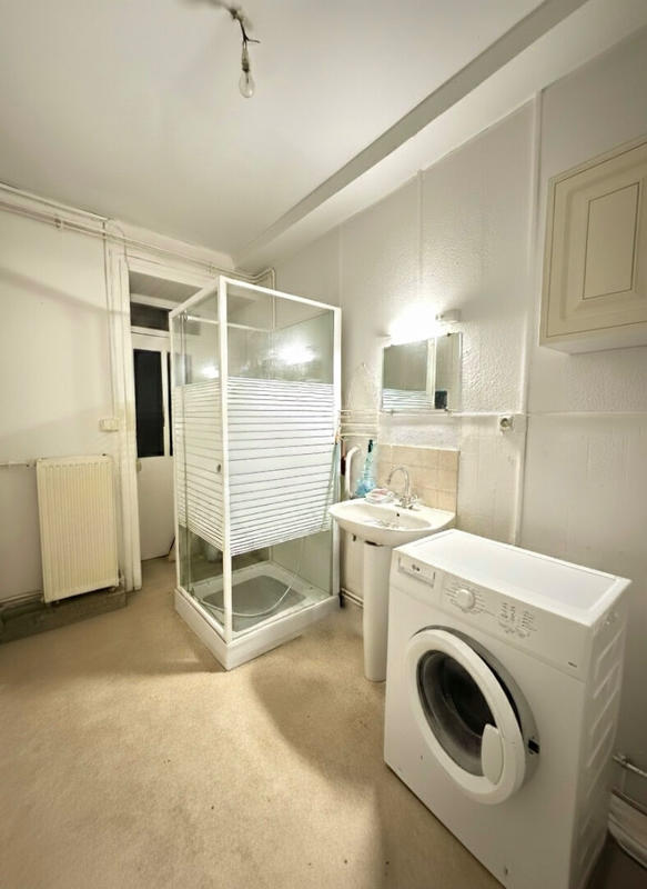 Immeuble - 5 pièces