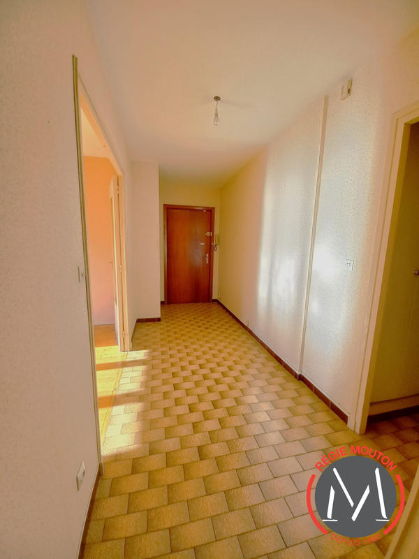 Appartement - 102 m² - 4 pièces