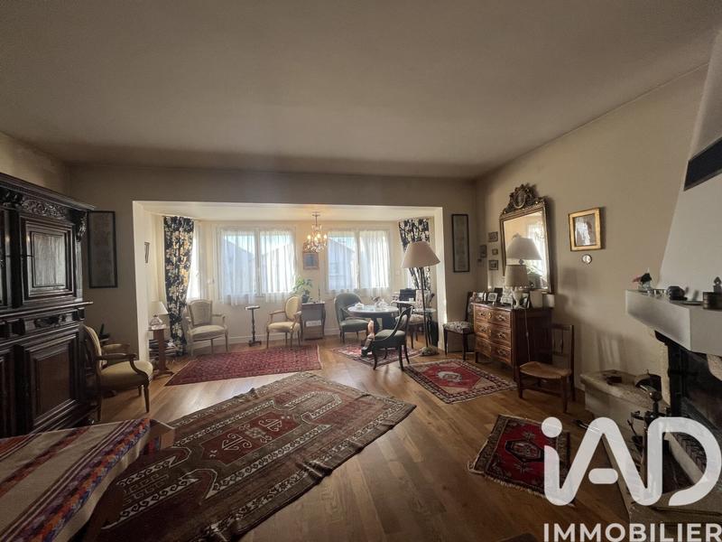 Maison de maîtres - 132 m² - 9 pièces