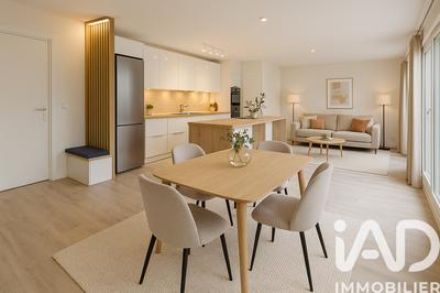 Appartement - 95 m² - 4 pièces