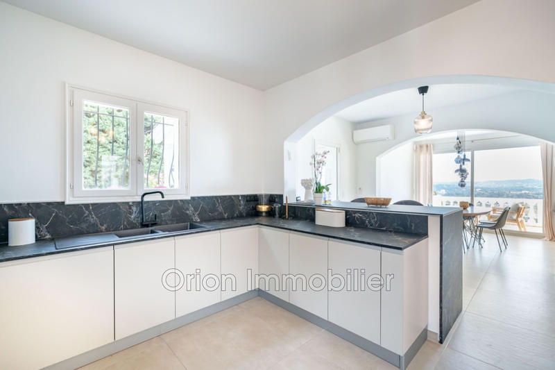 Maison - 190 m² - 7 pièces