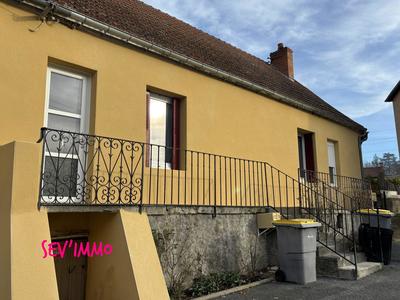 Maison - 106 m² - 6 pièces