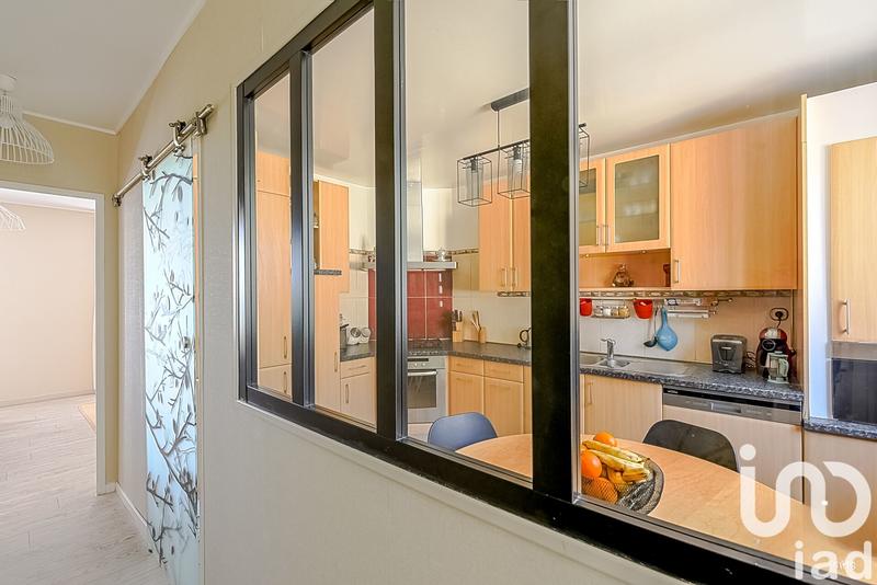 Maison - 171 m² - 9 pièces