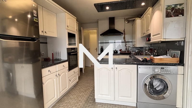 Appartement - 132 m² - 4 pièces