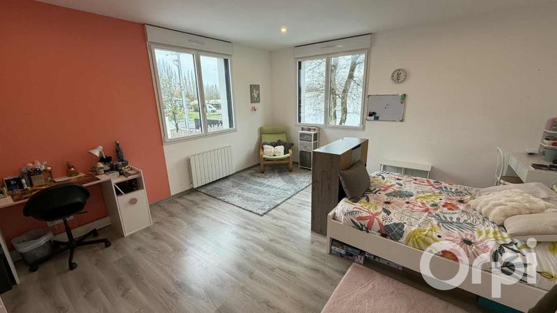 Maison de ville - 210 m² - 7 pièces