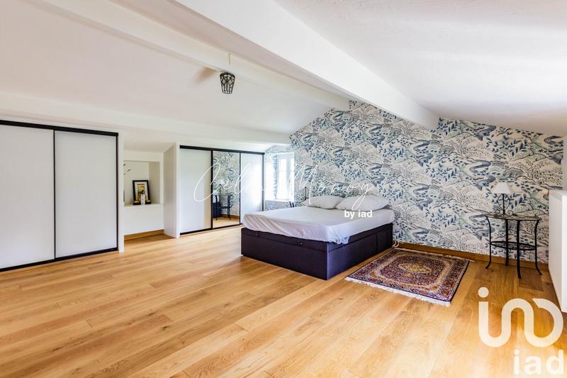 Maison - 190 m² - 5 pièces