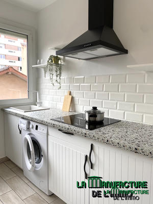 Appartement - 80 m² - 4 pièces