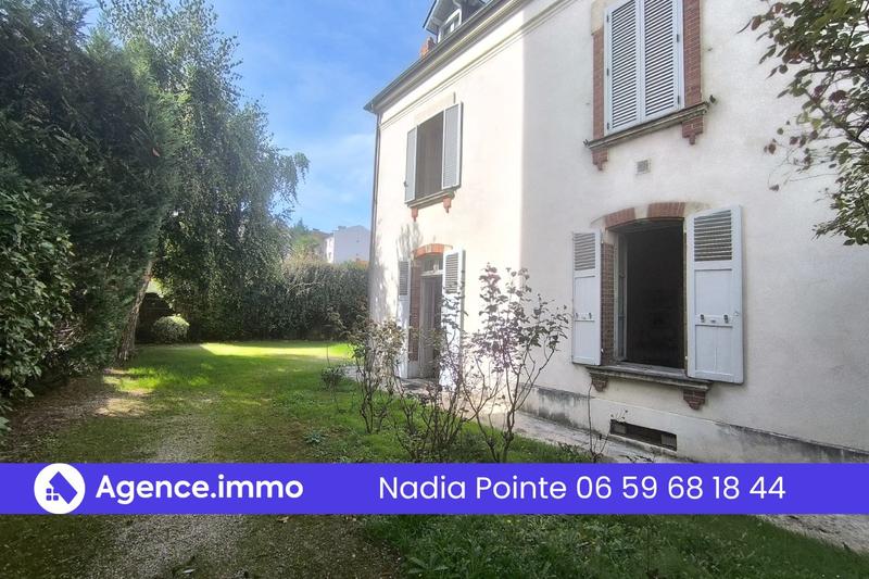 Maison - 174 m² - 7 pièces