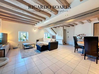 Appartement - 65 m² - 2 pièces