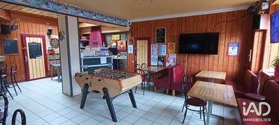 Local commercial - 216 m²