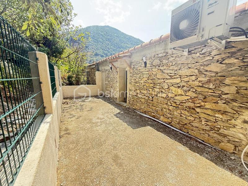 Appartement - 82 m² - 3 pièces