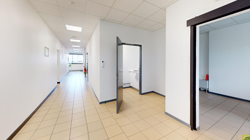 Bureau - 200 m²