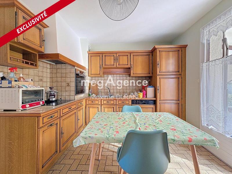 Maison - 94 m² - 5 pièces