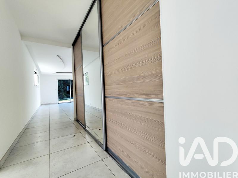 Maison - 106 m² - 5 pièces