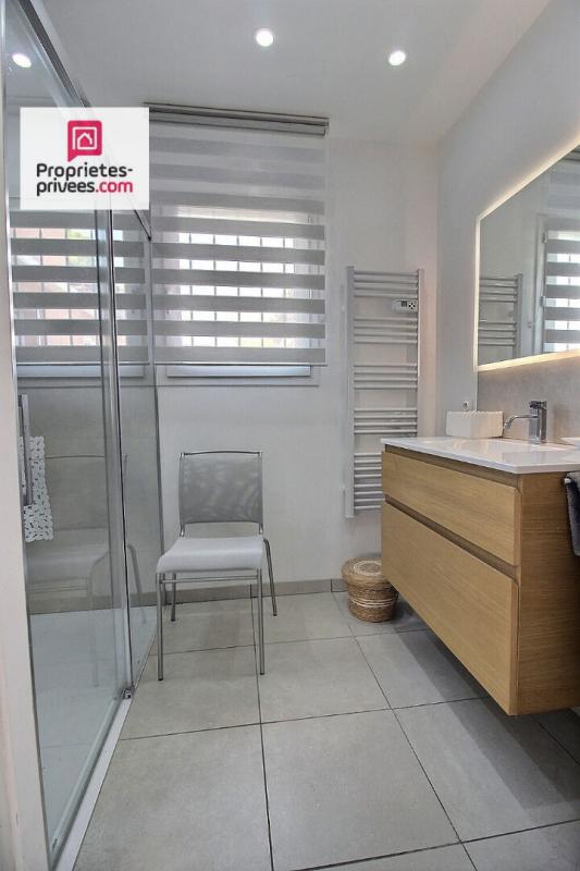 Villa - 140 m² - 6 pièces