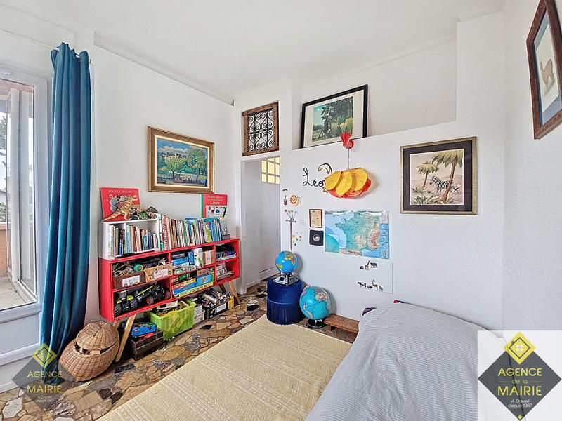 Maison - 96 m² - 4 pièces