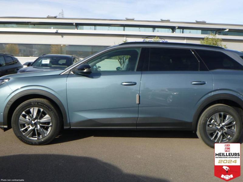 Peugeot 5008 Hybrid 145 e-Dcs6 Allure +Pack Panoramic Navi