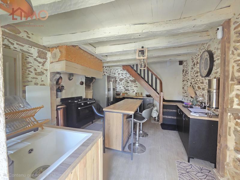 Maison en pierre - 100 m² - 6 pièces