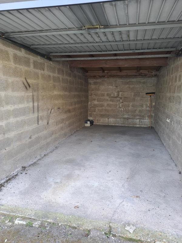 Appartement - 96 m² - 4 pièces