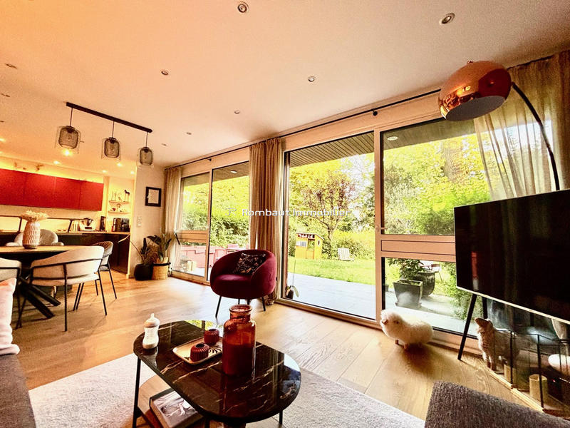 Appartement - 86 m² - 4 pièces