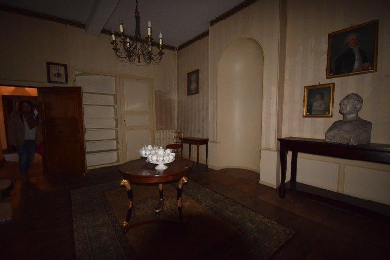 Maison - 372 m² - 14 pièces