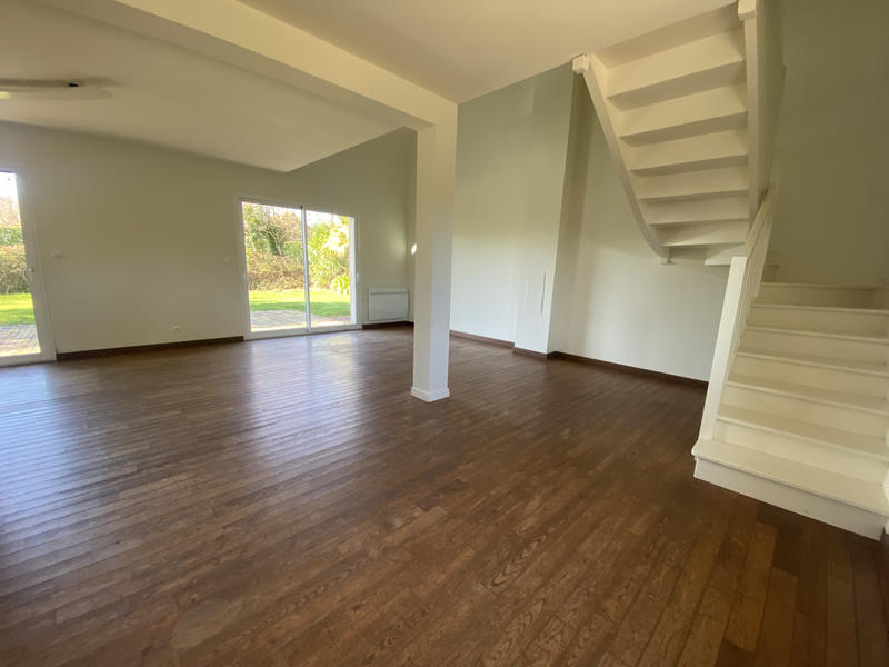 Maison - 93 m² - 3 pièces