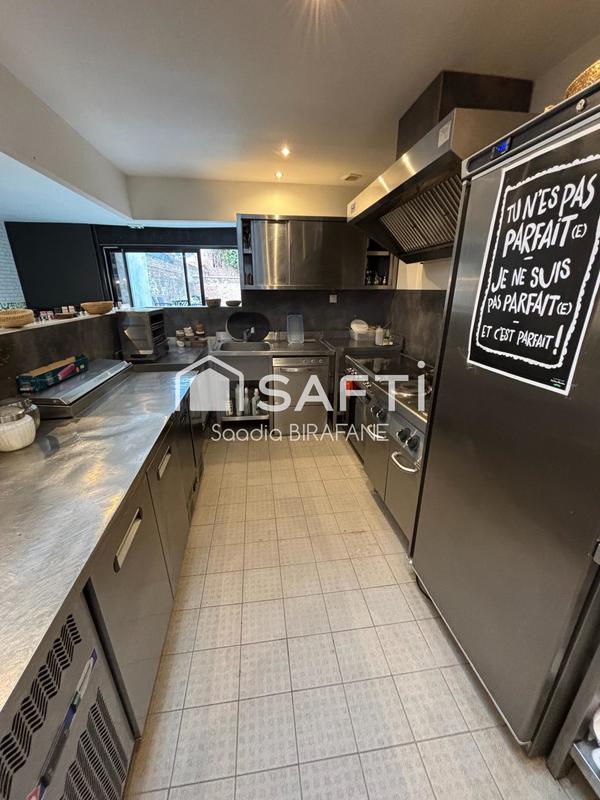 Local commercial - 169 m²