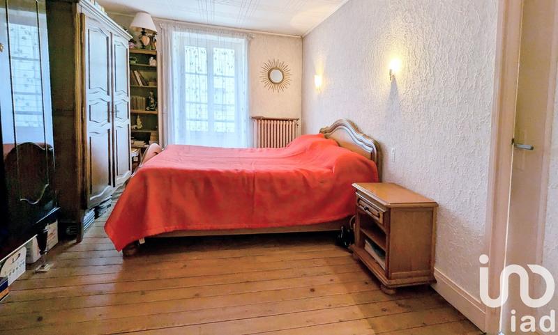 Maison - 230 m² - 5 pièces