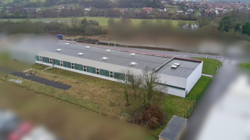 Local commercial - 254 m²