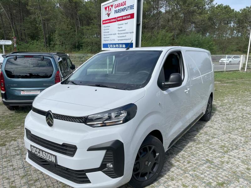 Citroën Jumpy 26 667 € Ht - 32% déja déduit Nouveau 3 places 2.0 Bhdi 145 Boite automatique identique trafic expert