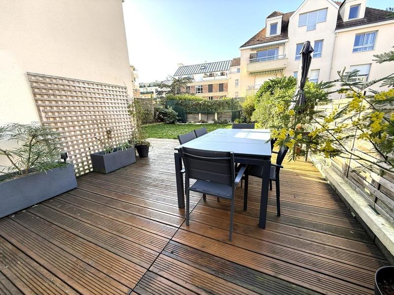 Appartement - 122 m² - 6 pièces