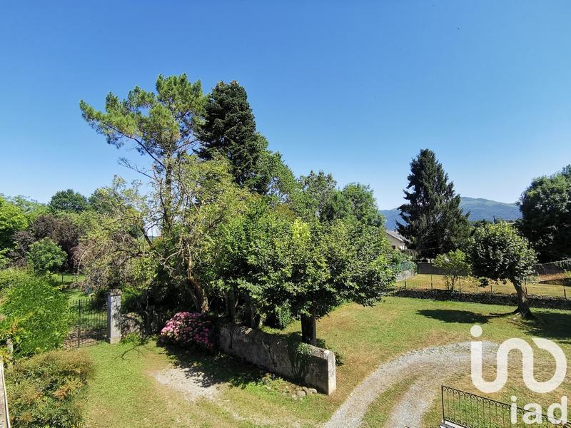 Maison - 550 m² - 16 pièces