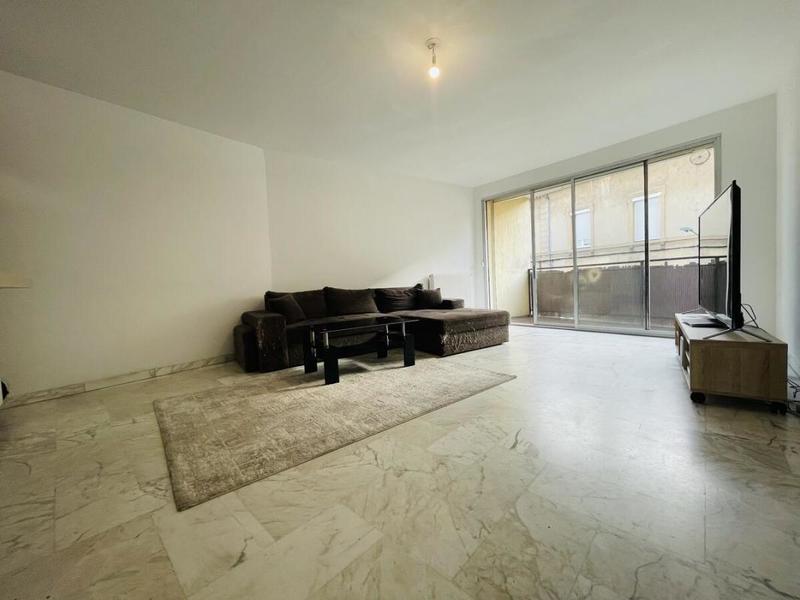 Appartement - 79 m² - 4 pièces