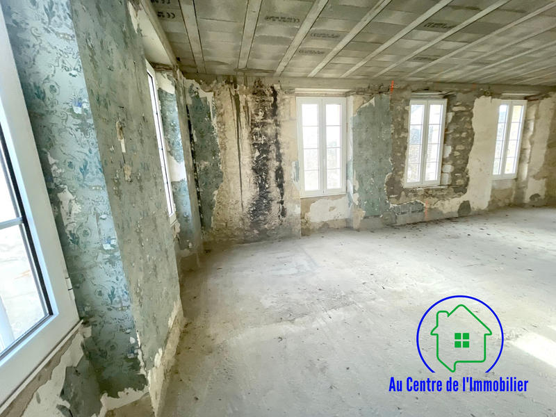 Maison - 343 m² - 6 pièces