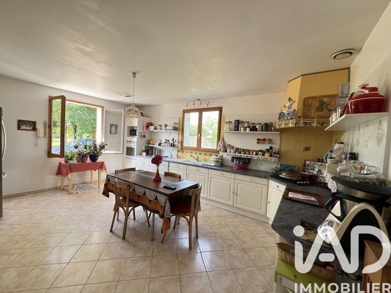 Maison - 162 m² - 6 pièces