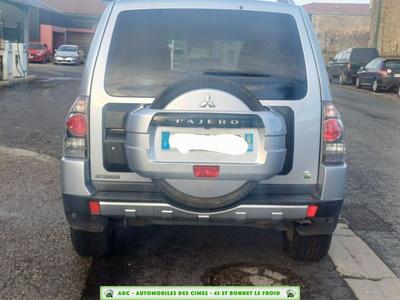 Mitsubishi Pajero Court III (2) 3.2 Di-D 170ch Bva Intense 3p