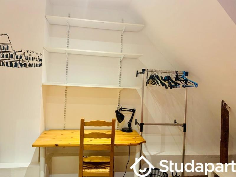 Chambre - 10 m² - 1 pièce