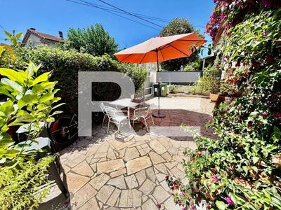 Maison - 103 m² - 5 pièces