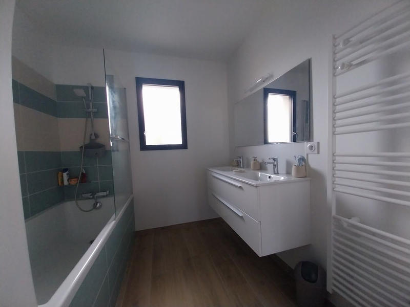 Maison - 169 m² - 5 pièces