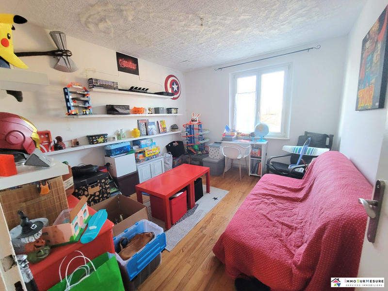 Maison - 140 m² - 7 pièces